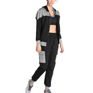 Ensemble de survêtement bicolore pour femme, veste à capuche zippée et pantalon cargo, tenue de sport décontractée, coupe ajustée, idéal pour l'entraînement - Product Image 4