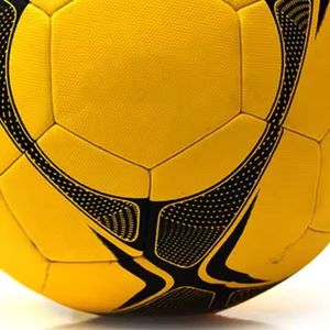 Balón de Balonmano TORO SKINS, Resistente al Agua, con Superficie de Agarre Suave, Opciones Personalizables para Entrenamiento y Práctica en Interiores/Exteriores - Product Image 6