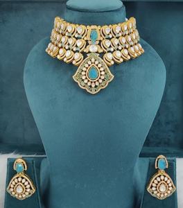 Parure Rani Haar en Or Poli avec Moissanite Polki et Pierre Doublette, Finition Premium, Collier et Boucles d'Oreilles Assorties, Idéale pour les Mariages - Product Image 6