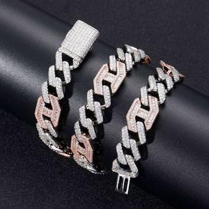 Nuevo Diseño Cadena Cubana VVS Moissanite Hip Hop 10mm Plata de Ley 925 Iced Out Cadena Cubana de Diamantes para Raperos Desde India - Product Image 2