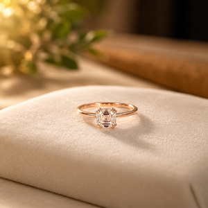 Anillo de Compromiso de Oro Rosa Vermeil de 14K para Mujer con Halo Oculto, Anillo de Boda de Moissanita, Anillo de Compromiso con Diamante Corte Asscher - Product Image 1