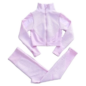 Conjunto de Yoga sin costuras para mujer, 2/3 Uds., ropa deportiva para gimnasio, mallas de entrenamiento superiores sólidas con traje de entrenamiento - Product Image 2