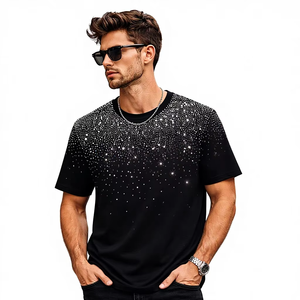Camiseta Negra Oversize para Hombre con Estampado de Pedrería, Estilo Urbano Casual de Algodón, Ajuste Holgado, con Logotipo Personalizado - Product Image 1