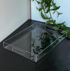 Plateau décoratif en acrylique transparent, élégant plateau de service pour la maison et le bureau - Product Image 3