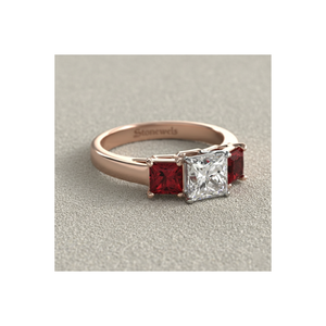 Anillo de Compromiso con Tres Piedras de Diamante Corte Princesa Creado en Laboratorio, con Rubí Lateral, Estilo Vintage, Chapado en Oro Rosa, Certificado OEM - Product Image 1