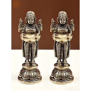 Escultura de latón artesanal de 4 pulgadas Deeplakshmi Par con loros en el hombro Artículo de diseño intrincado - Product Image 1