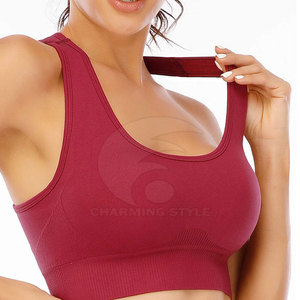 Ensemble de yoga pour femmes, tissu flexible et respirant, leggings taille haute avec soutien-gorge de sport pour la gym, les entraînements et le yoga - Product Image 6