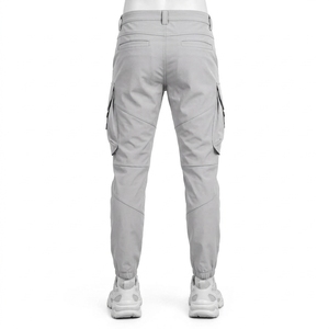Pantalon cargo utilitaire moderne avec plusieurs poches, construction confortable et silhouette élégante, idéal pour les sorties décontractées en plein air. - Product Image 2