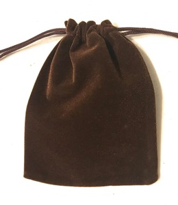 Bolsa de Terciopelo Profesional para Guardar Joyas, Bolsa Protectora de Primera Calidad, Fabricación de Marca Privada para Marcas de Accesorios de Moda - Product Image 1