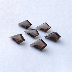 ควอตซ์สโมคกี้เกรด AAA+ ทรงเหลี่ยมแบบรูปว่าว  ขนาดปรับเทียบแล้ว สำหรับทำเครื่องประดับ มีทุกขนาด - Product Image 4