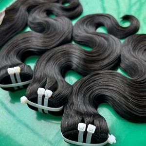 Precio barato 100% Cabello Virgen sin procesar Onda del cuerpo Tejido humano 3 paquetes de cabello vietnamita con cierre de encaje - Product Image 1