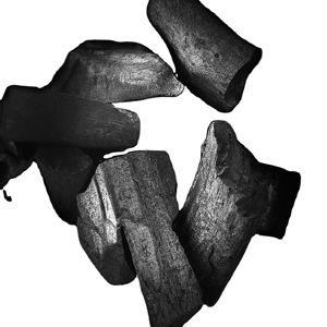 Charbon de bois dur de Merades d'Indonésie, sans fumée, haute chaleur, pour restaurants chinois, hotpot, barbecue, grillades de rue, export - Product Image 1