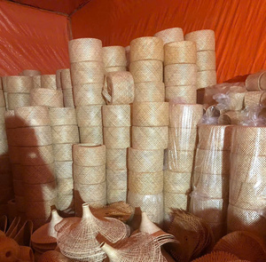 Lámpara Colgante de Bambú Hecha a Mano, Proveedor de Vietnam - Product Image 3