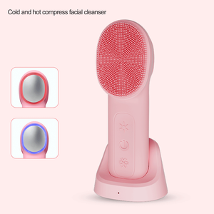 Nettoyant pour <span class=keywords><strong>brosse</strong></span> faciale Appareil de soin de la peau personnalisable pour le nettoyage du <span class=keywords><strong>visage</strong></span> OEM/ODM Masseur 5 en 1 - Product Image 1