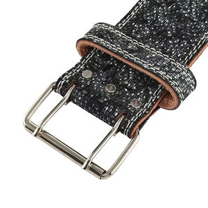 Ceinture de musculation en cuir réglable sur mesure avec boucles pour la musculation, la force athlétique et la sécurité en salle de sport - Product Image 2