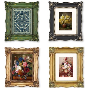 Marco de Fotos de Resina Newpoint de 8x10 Pulgadas para Decoración del Hogar, Diseño de Flores en Relieve Hecho a Mano, Estilo Vintage para Mesa y Pared - Product Image 2
