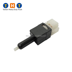 Interruptor de Luz de Freno 84340-E0020, Otras Piezas de Camión para Motor Diésel Hino 700 SS1E SS2P E13C P11C - Product Image 1