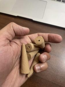 กรวยธูปคุณภาพสูง ไม่มีกลิ่น หอมละมุน สีธรรมชาติ สำหรับเตาธูปแบบน้ำตก - Product Image 3