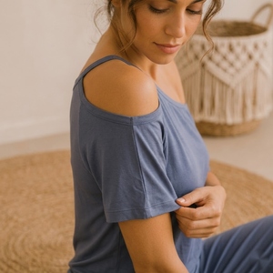 Ensemble de vêtements de détente pour femmes en polyester et rayonne, écologique, doux, confortable, respirant, anti-boulochage, pour la maison - Product Image 5