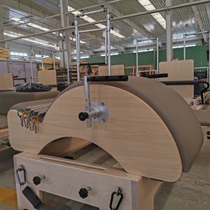 Equipo Profesional <span class=keywords><strong>de</strong></span> Pilates, <span class=keywords><strong>Corrector</strong></span> <span class=keywords><strong>de</strong></span> Columna <span class=keywords><strong>de</strong></span> Madera <span class=keywords><strong>de</strong></span> Arce, Reformer <span class=keywords><strong>de</strong></span> Pilates <span class=keywords><strong>de</strong></span> Madera para Estudio <span class=keywords><strong>de</strong></span> Pilates - Product Image 2