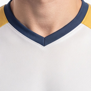เสื้อวอลเลย์บอลชาย โพลีเอสเตอร์ 100% เสื้อยืดวอลเลย์บอลแขนสั้นชาย คุณภาพสูง เสื้อวอลเลย์บอลชายระบายอากาศได้ดี - Product Image 4