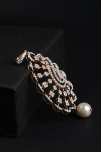 Colgante de Perlas y Diamantes Redondos de 3.74 ctw en Oro Rosa de 14K, Joyería Refinada en Capas para Bodas, Eventos Nocturnos y Regalos - Product Image 2