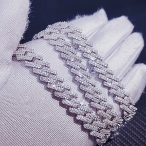 Chaîne en diamant mossinate de qualité export, style Hip-Hop, pour hommes et femmes, disponible au meilleur prix depuis l'Inde. - Product Image 1