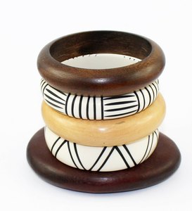 New Design Beautiful Wood & Resin <b>Bracelet</b> with New Pattern Colorful Resin Jewelry Exclusive Fashionable Gift for Women - Product Image 1