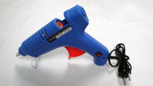 Manufacturer Wholesale Professional <b>Craft</b> <b>Tools</b> 20W Hot Melt Glue Gun with Switch - Product Image 3