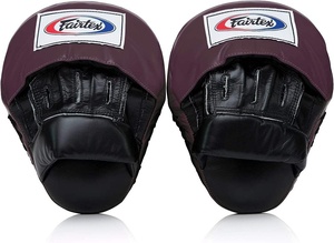 นวมซ้อมมวย Fairtex สีดำเบอร์กันดี หนังแท้ ผลิตด้วยมือในประเทศไทย แผ่นรองฝึกซ้อมที่ทนทานสำหรับมวยไทย - Product Image 6