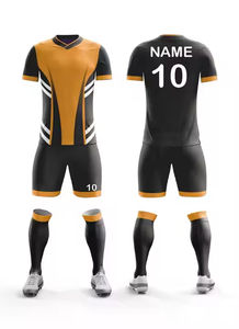 Fabricant sur mesure proposant des uniformes de football unisexes par sublimation avec logo personnalisé pour le commerce en gros et la distribution internationale. - Product Image 4