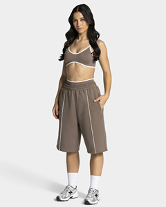 Shorts Bermuda Femme Personnalisés OEM en Coton Molletonné de Luxe avec Ligne Contrastante, Qualité Supérieure, Style Streetwear Décontracté pour l'Été OEM ODM - Product Image 4
