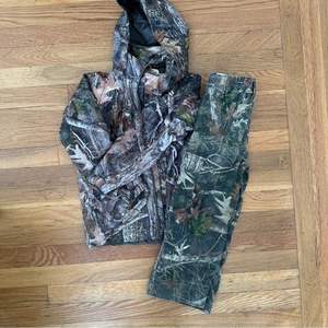 Tenue Tactique Camouflage Personnalisée Respirante Type Grenouille avec Pantalon Tactique Tricoté pour Vente en Gros et Fourniture OEM - Product Image 4