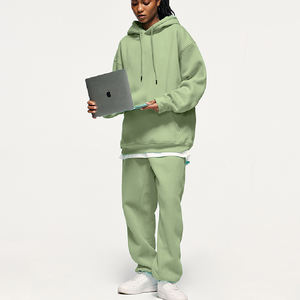 Ensemble de survêtement d'hiver pour homme en coton de haute qualité, personnalisable, avec sweat à capuche et pantalon, couleur unie, coupe classique, en molleton, style streetwear, 2 pièces - Product Image 3