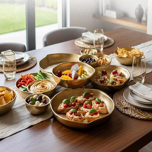 Plateau de service décoratif en laiton doré brillant pour snacks, chips et trempettes, centre de table en métal robuste - Product Image 4