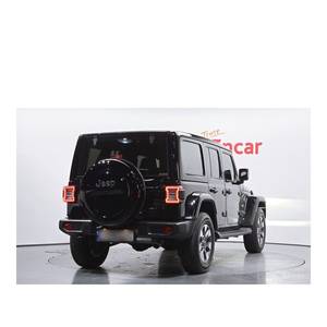 Jeep Wrangler 2.0 Overland 2023, toit ouvrant, SUV 4 portes, boîte automatique, conduite à gauche, sièges en tissu, caméra arrière, 11 741 km - Product Image 2