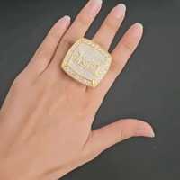 Bague en Argent 925 de Luxe avec Moissanite Pavée et Diamants, Plaqué Rhodium, Incrustation Carrée de Lettres, Bijou Bling pour Hommes et Femmes, Idéale pour les Fêtes