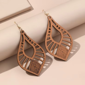 Colección de Pendientes de Madera Vintage Pulidos y Ecológicos con Gancho Francés - Product Image 1