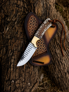 Couteau Skinner en acier Damas avec manche en résine de cône de pin et étui en cuir, couteau à lame fixe personnalisé pour le camping en plein air - Product Image 2
