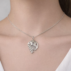 Collar de estrella fugaz hecho a mano en plata de ley 925 - Colgante de circonita cúbica para mujer - Product Image 1