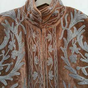 Estilo Boho y Étnico Ideal para Amantes de la Moda, Abrigo Artístico para Mujer, Chaqueta Floral Bordada Suzani para Dama - Product Image 5