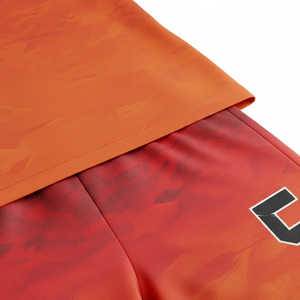 Uniforme de football imprimé par sublimation, respirant, personnalisé avec le nom du joueur, antibactérien, 100% polyester - Product Image 5