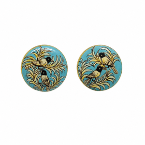 Mancuernillas de Latón con Motivo de Dos Pájaros, Esmaltadas a Mano con Turquesa y Dorado, para Fiestas Formales o Cumpleaños - Product Image 1