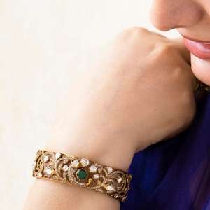 Gajaah - Juego de Brazaletes Jaipuri Jaali de Plata de Ley 925 con Piedras de Polki y Esmeralda Verde, para Mujer, Regalo - Product Image 1