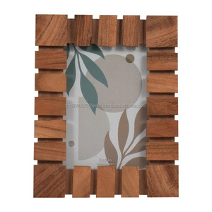 Marco de Fotos Cuadrado de Madera Maciza Ecológico y Duradero, Personalizable al por Mayor, A3/A4, 5-10 Pulgadas, Impresión UV, Moderno/Clásico - Product Image 1