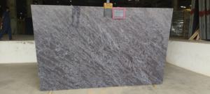 Dalles de granit bleu Vizag pour comptoirs et plans de travail - Product Image 3