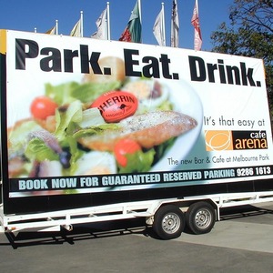 <span class=keywords><strong>Banner</strong></span> De Logotipo Personalizado Banners Econômicos De Vinil Sinal De Impressão UV Voando Exposição Comercial Banners De Vinil - Product Image 2