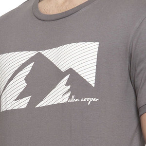 T-shirt décontracté pour homme en coton et polyester tricoté, coupe ajustée, noir, respirant, séchage rapide, imprimé - Product Image 5