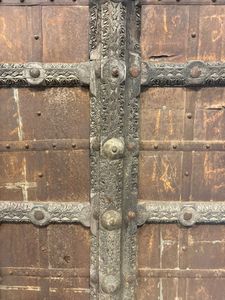 Puerta Antigua de Madera Maciza Tallada a Mano con Marco Tallado, Puerta Principal de Lujo para Villas, Restaurantes, Hoteles y Hogares - Product Image 6