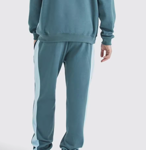 ชุดเซ็ตฮู้ดดี้บล็อกสีสำหรับผู้ชาย ชุดลำลองแบบสปอร์ต ชุดออกกำลังกายสองชิ้น พร้อมโลโก้สั่งทำ - Product Image 6